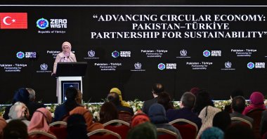 First lady Emine Erdoğan delivers a speech during the &quot;Advancing the Circular Economy&quot; event, Islamabad, Pakistan, Feb. 13, 2025. (AA Photo)