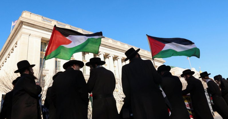 Jews opposed to Zionism hold Palestinian flags during a demonstration outside the White House to call for a free Palestine as Israeli Prime Minister Benjamin Netanyahu is scheduled to meet with U.S. President Donald Trump in Washington, U.S., Feb. 4, 2025. (Reuters Photo)