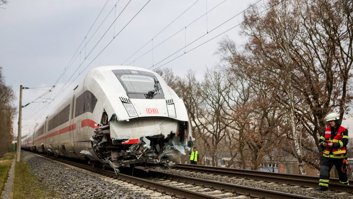 A damaged Deutsche Bahn high-speed train after it collided with a semi-trailer in Hamburg, Germany, Feb. 11, 2025. (EPA Photo)