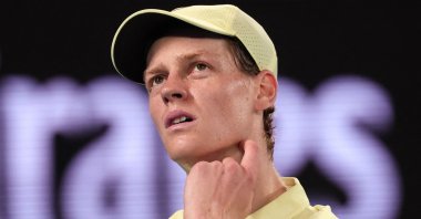 Italy&#039;s Jannik Sinner reacts durin an Australian Open match against Germany&#039;s Alexander Zverev in Melbourne, Australia, Jan. 26, 2025. (AFP Photo)