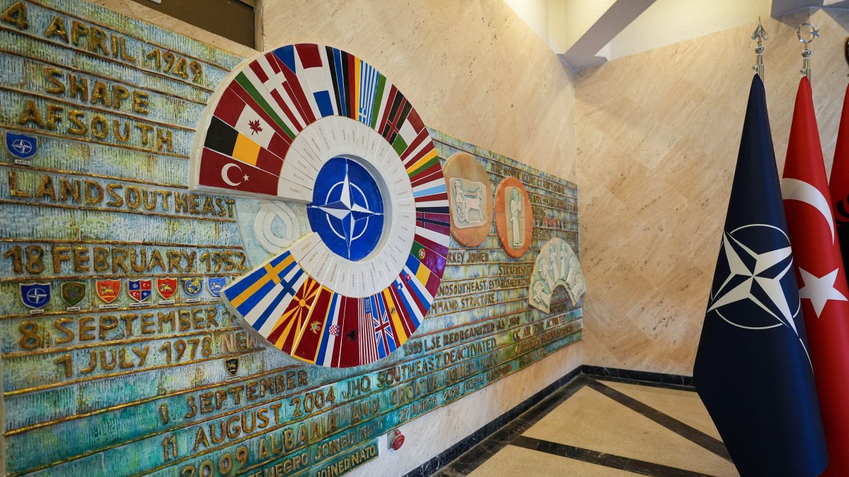 A view of the flags of Türkiye, NATO and the alliance&#039;s member states, at the Allied Land Command of NATO, Izmir, western Türkiye, Feb. 16, 2025. (AA Photo)