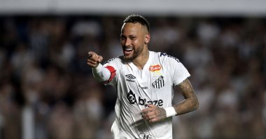 Santos&#039; Neymar celebrates a goal during a Campeonato Paulista match against Agua Santa, at the Urbano Caldeira Stadium, Santos, Brazil, Feb. 16, 2025. (EPA Photo)