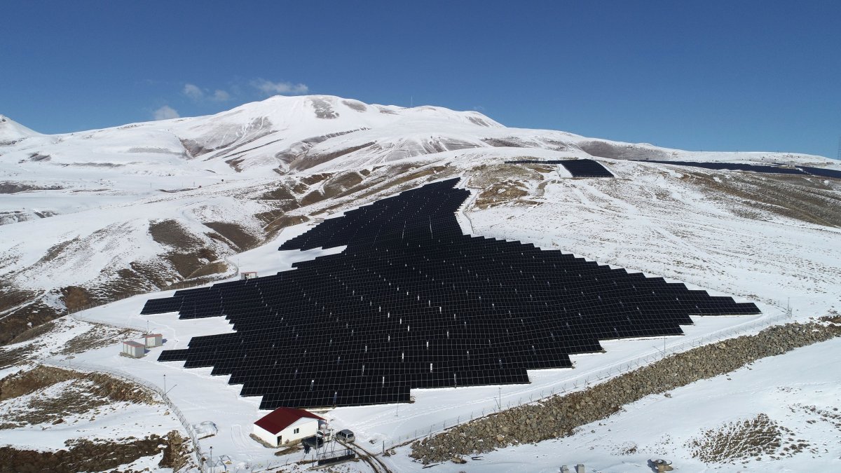 An aerial view of solar power panels installed in the area of Bitlis province, southeastern Türkiye, Feb. 17, 2025. (AA Photo)