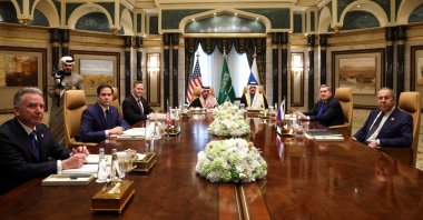 (From L to R) U.S. Secretary of State Marco Rubio meets with Saudi Foreign Minister Prince Faisal bin Farhan Al Saud, Saudi National Security Advisor Mosaad bin Mohammad Al-Aiban, U.S. National Security Advisor Mike Waltz, U.S. Middle East envoy Steve Witkoff, Russian Foreign Minister Sergei Lavrov and Russian President Vladimir Putin&#039;s foreign policy advisor Yuri Ushakov, at Diriyah Palace, in Riyadh, Saudi Arabia, Feb. 18, 2025. (Reuters Photo)