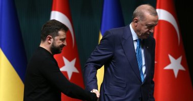 President Recep Tayyip Erdoğan and Ukrainian President Volodymyr Zelenskyy (L) attend a news conference after a meeting at the Presidential Palace, in Ankara, Türkiye, Feb. 18, 2025. (EPA Photo)