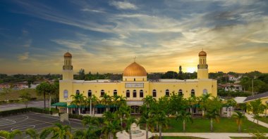 The Islamic Center of Greater Miami-Masjid Miami Gardens building at sunset, Florida, U.S., April 25, 2020. (Shutterstock Photo)