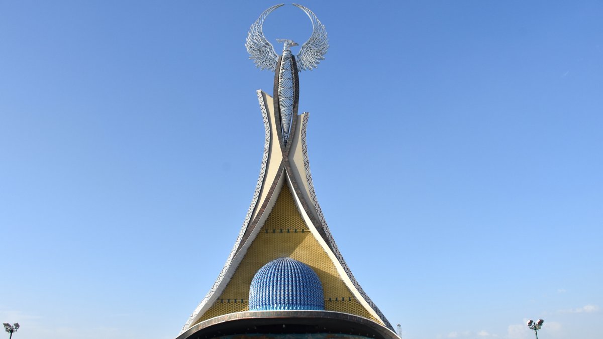 The Independence Monument, built by Turkish companies, reflects the rich 3,000-year history of the Uzbek people in Tashkent, Uzbekistan, Feb. 15, 2025. (AA Photo)