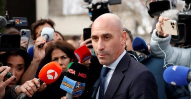 Former Spanish football chief Rubiales faces examination during trial for kissing footballer Jenni Hermoso in Madrid, Spain, Feb. 11, 2025. (Reuters Photo)
