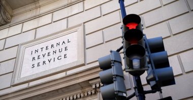 A traffic light is red outside the U.S. Internal Revenue Service (IRS) building in Washington, D.C., U.S., Feb. 20, 2025. (Reuters Photo)