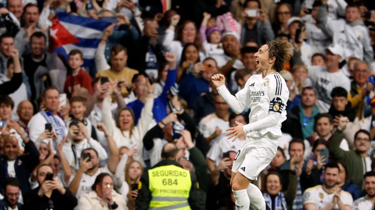 Real Madrid&#039;s Luka Modric celebrates scoring the opening goal during the La Liga match against Girona at Santiago Bernabeu Stadium, Madrid, Spain, Feb. 23, 2025. (AFP Photo)