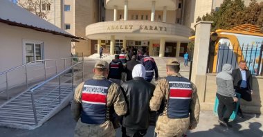 Gendarmerie forces detain three PKK suspects in southeastern Şanlıurfa province, Türkiye, Jan. 28, 2025. (DHA Photo)