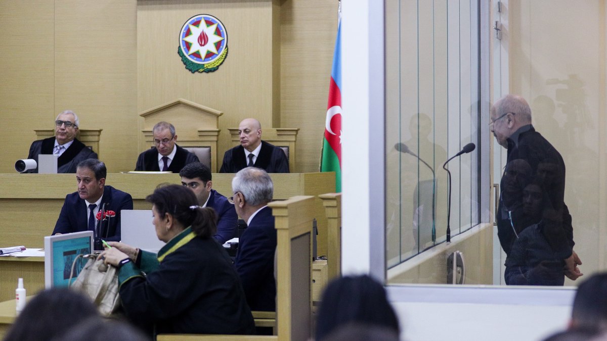 Vagif Khachatryan speaks via a translator for his criminal case initiated in Azerbaijan due to the events of Dec. 22, 1991, when a group of armed Armenians attacked the village of Meshali in the Khojaly region. Khachatryan was charged under Articles 103 (genocide) and 107 (deportation or forced relocation of the population) of the Criminal Code of Azerbaijan, Baku, Azerbaijan, Oct.17, 2023. (Getty Images)