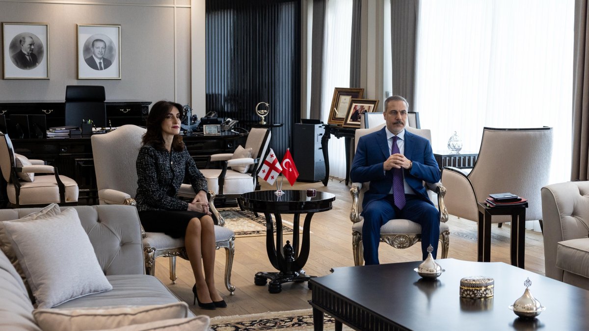 Foreign Minister Hakan Fidan (R) meets with Georgian Foreign Minister Maka Botchorishvili, Ankara, Türkiye, Feb. 26, 2025. (AA Photo)