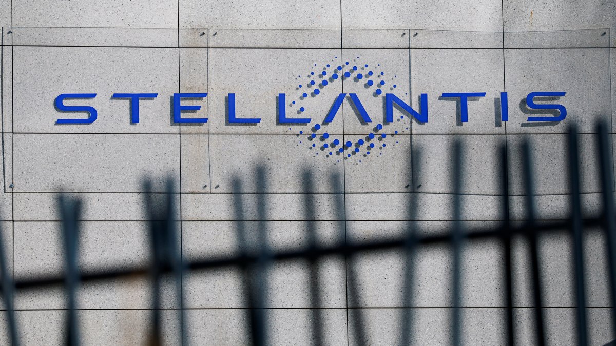 The logo of Stellantis is seen on the company&#039;s building in Poissy, near Paris, France, Feb. 26, 2025. (Reuters Photo)