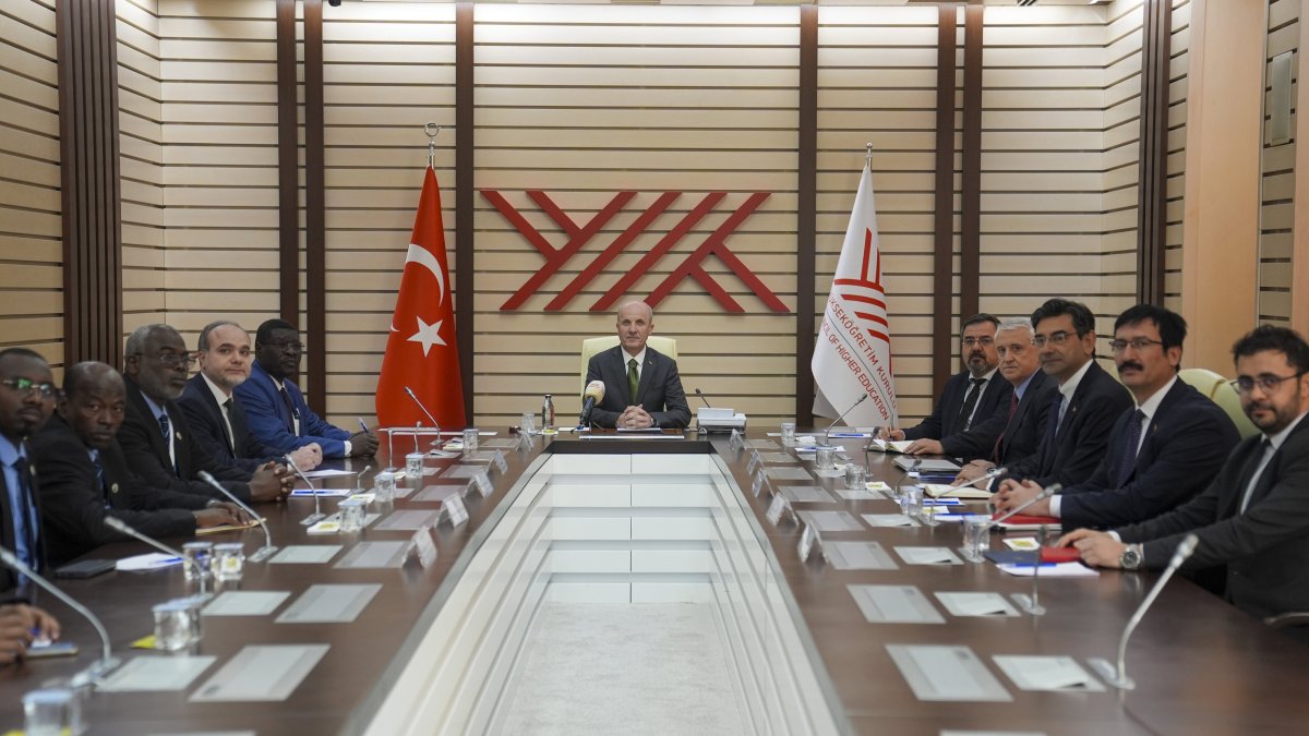 YÖK President professor Erol Özvar (C), Al-Butana University Rector Mohmoud Yacob Mohmoud (5th L) and Niğde Ömer Halisdemir University Rector Hasan Uslu (4th L) met at YÖK, Ankara, Türkiye, Feb. 27, 2025. (AA Photo)