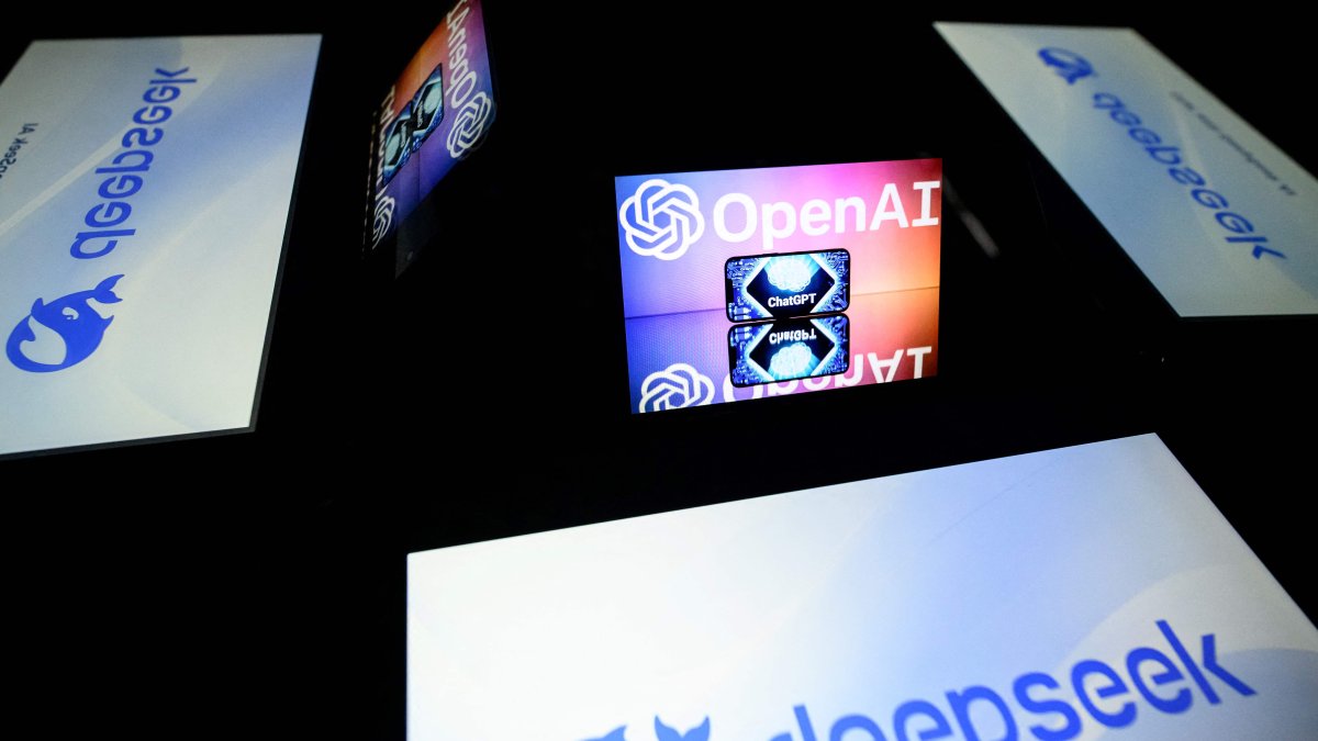 Screens displaying the logo of DeepSeek, a Chinese artificial intelligence company that develops open-source large language models, and the logo of OpenAI&#039;s artificial intelligence chatbot ChatGPT, Toulouse, France, Jan. 29, 2025. (AFP Photo)