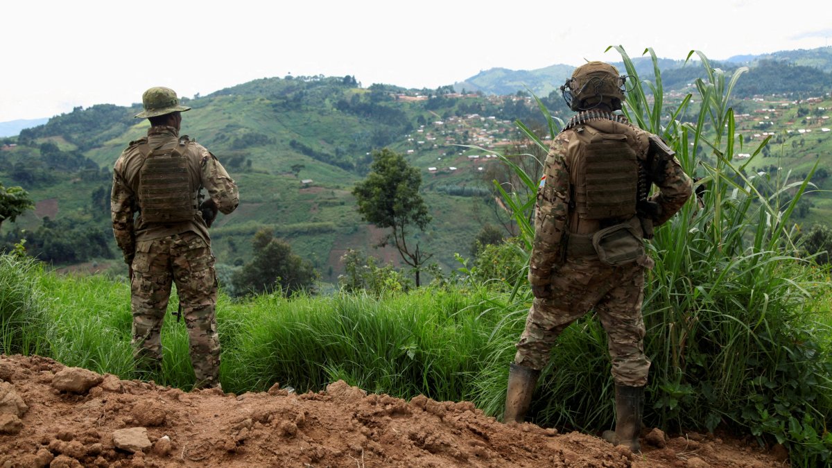 Members of the Congo armed forces stand guard against the M23 rebel group in Lubero, North Kivu province of the DR of Congo, Oct. 27, 2024. (Reuters Photo)