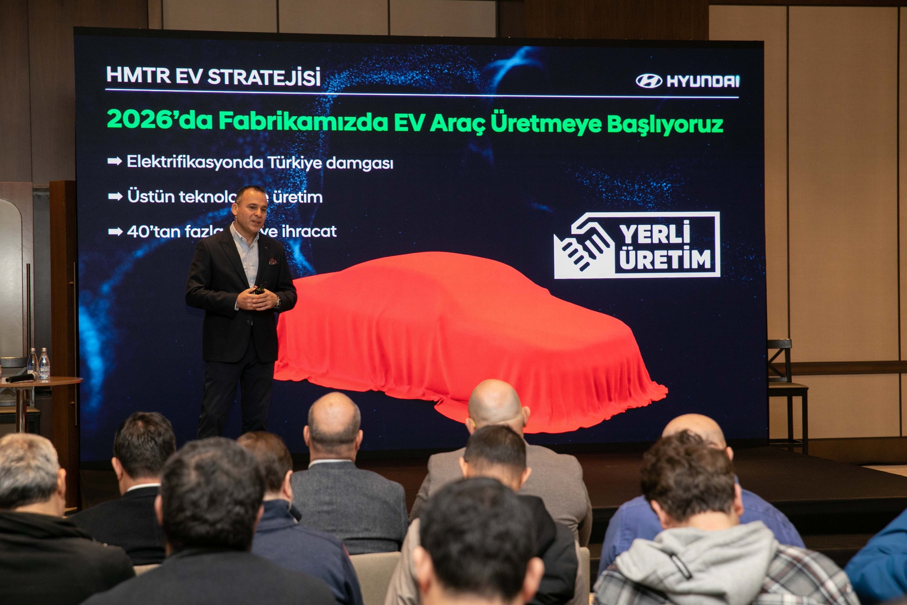 Hyundai Motor Türkiye General Manager Murat Berkel delivers a presentation on the company's results and goals, Türkiye, March 2, 2025. (AA Photo)