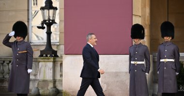 Foreign Minister Hakan Fidan is seen entering Lancaster House, London, U.K., March 2, 2025 (AA Photo)