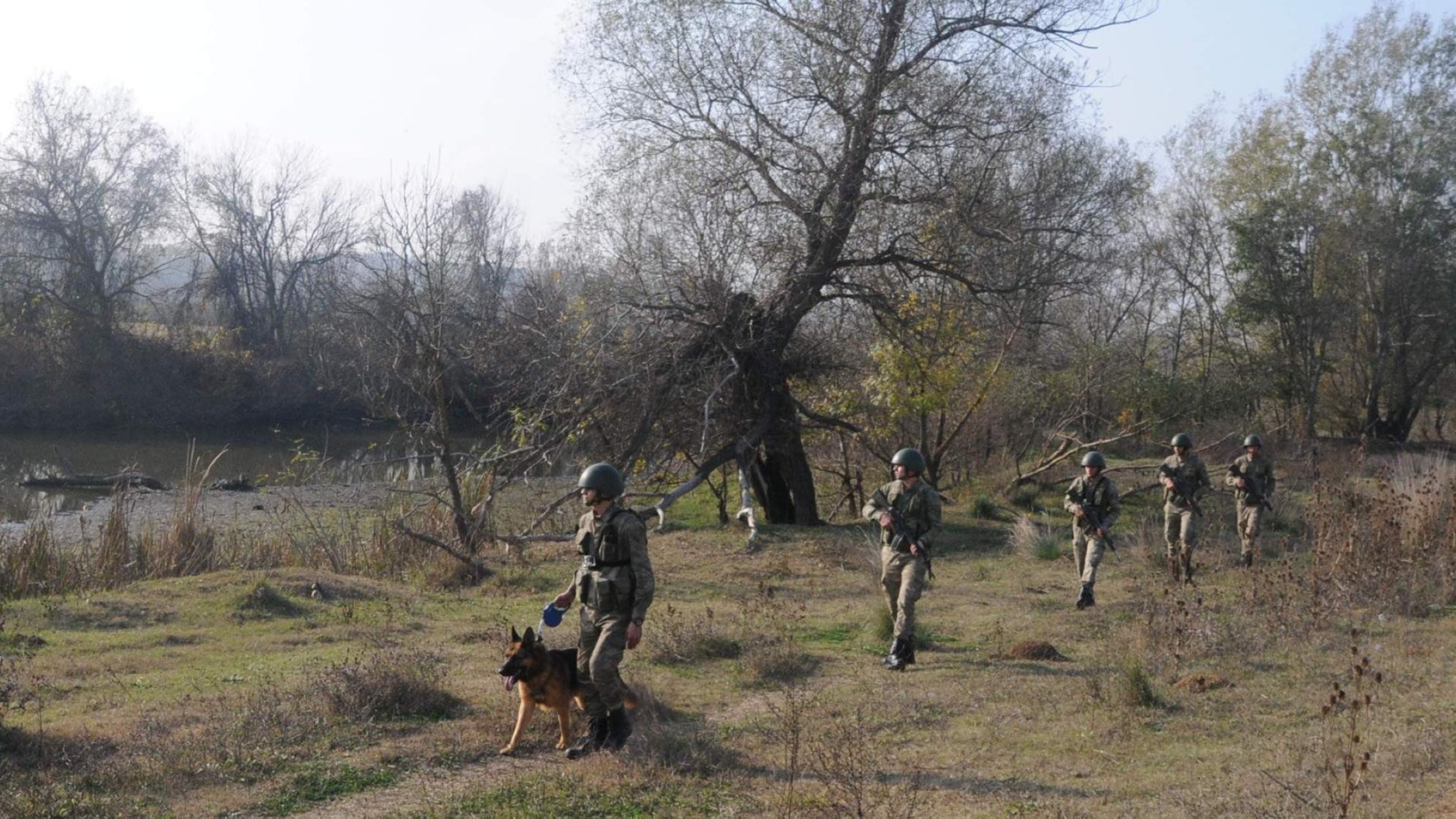 This undated photo shows troops patrolling the border, Edirne, northwestern Türkiye. (DHA Photo)