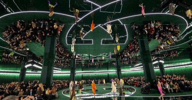 Models walk the runway during the Gucci collection show as part of the Milan Fashion Week Womenswear Autumn/Winter 2025/2026, Milan, Italy, Feb. 25, 2025. (AFP Photo)