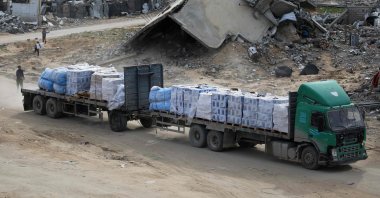 A truck loaded with humanitarian aid drives through Rafah in the southern Gaza Strip after entering from the Kerem Shalom crossing, Feb. 18, 2025. (AFP Photo)