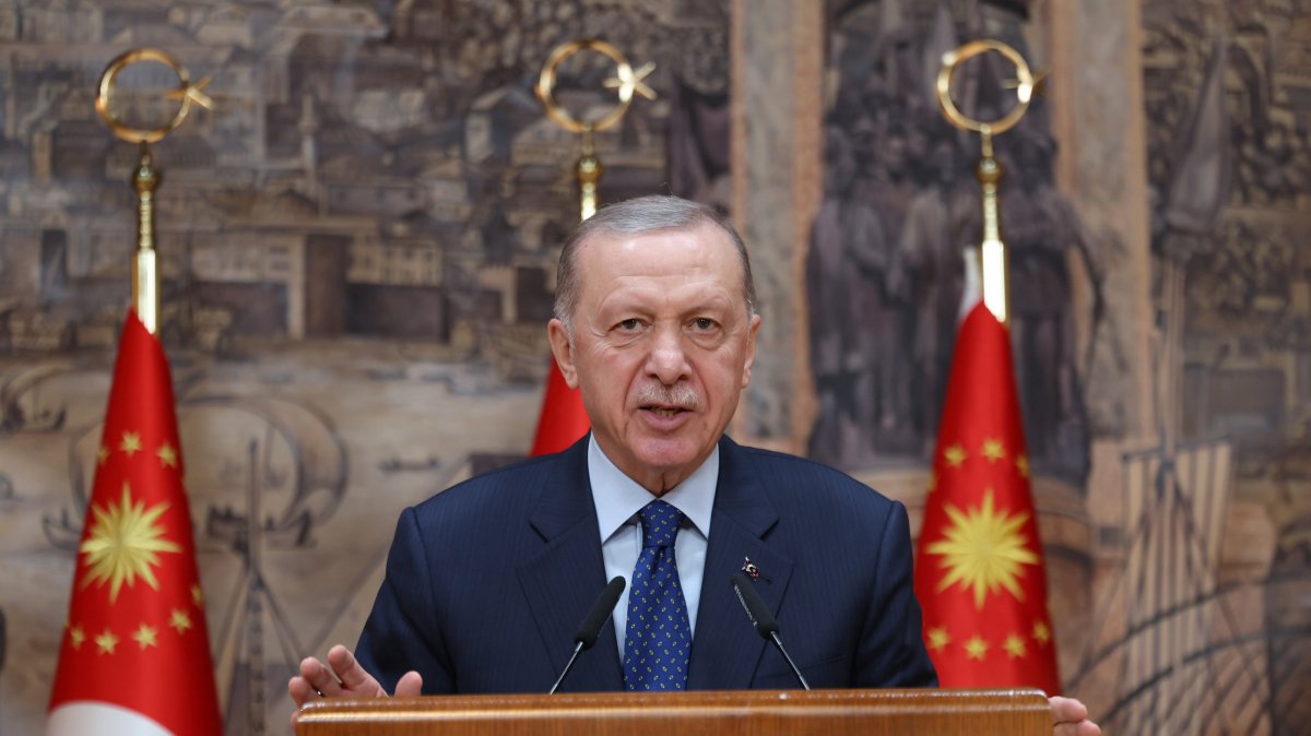 President Recep Tayyip Erdoğan speaks at an iftar dinner with families of martyrs in Istanbul, March 1, 2025. (AA File Photo)
