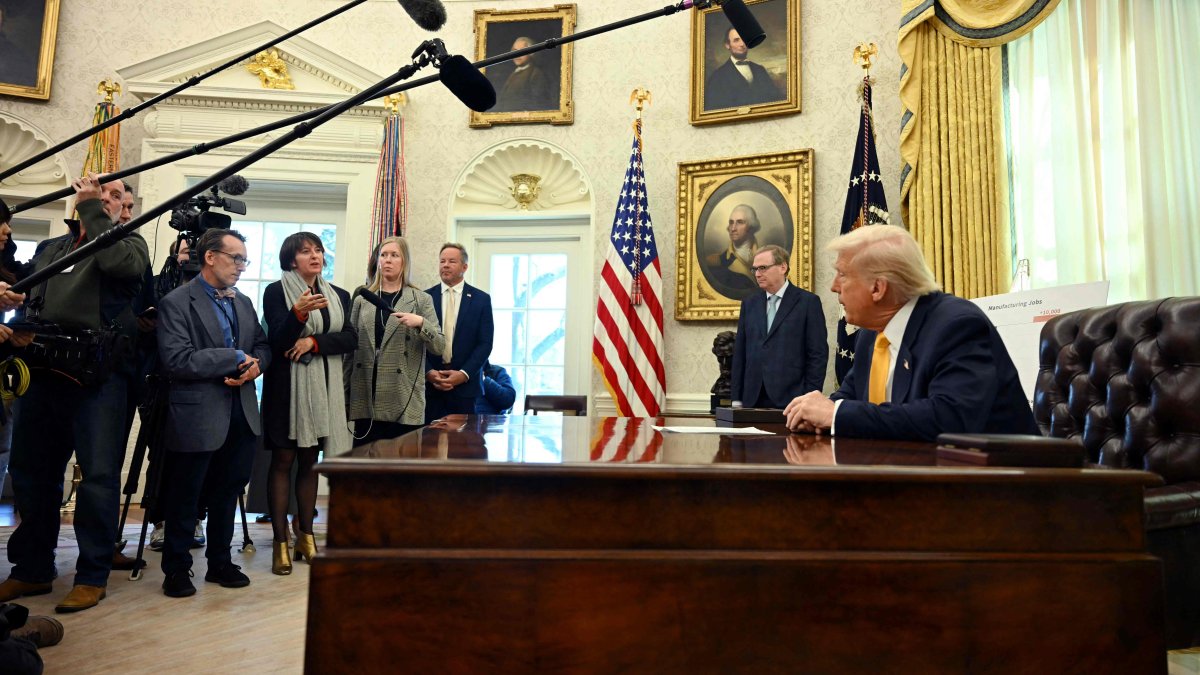 U.S. President Donald Trump listens to a reporter as he speaks from the Oval Office of the White House in Washington, D.C., March 7, 2025. (AFP Photo)
