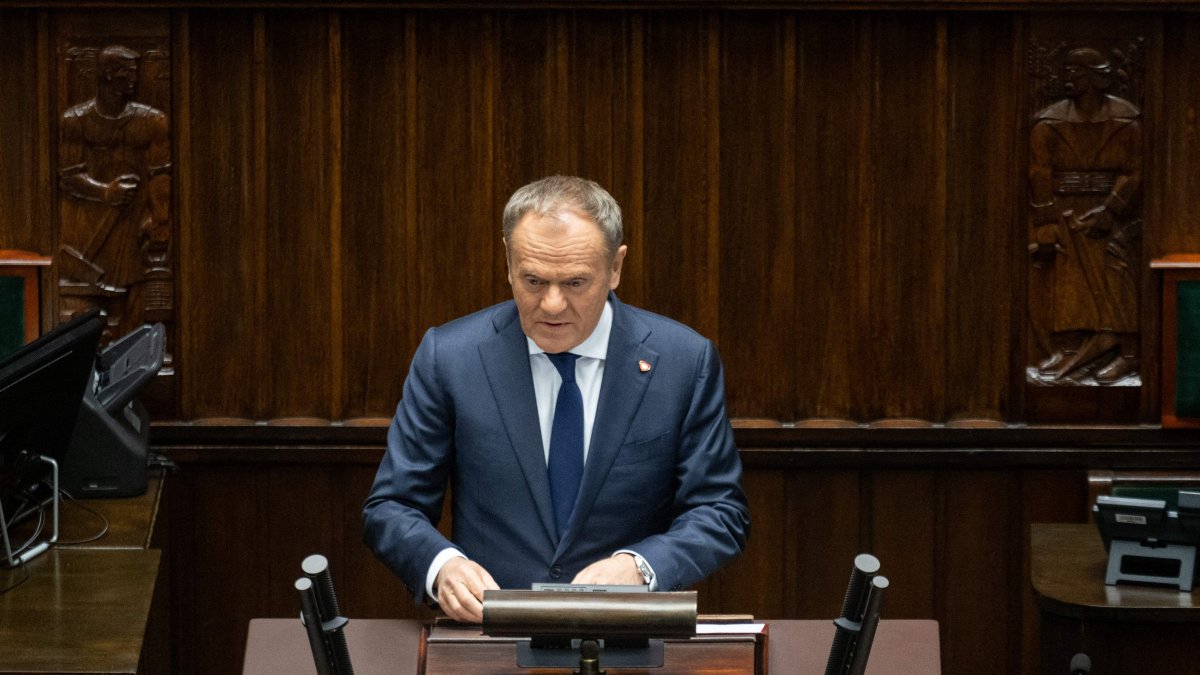 Poland&#039;s Prime Minister Donald Tusk addresses parliament on the situation in Ukraine, Warsaw, March 7, 2025. (AFP Photo)