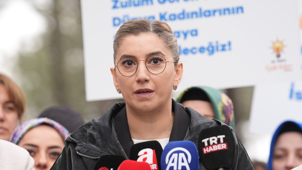 Harassed Justice and Development Party (AK Party) municipal assembly member Elif Lale Bilgili speaks at an event in Istanbul, Türkiye, March 8, 2025. (AA Photo)