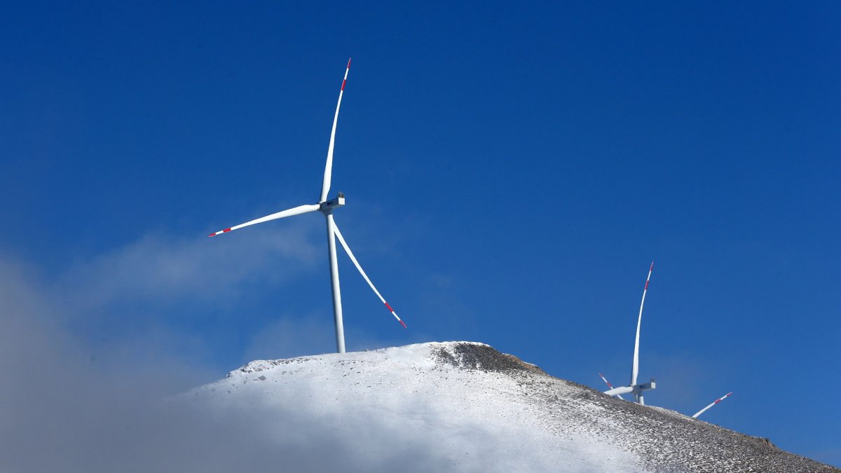 Wind turbines are seen in the mountainous Bitlis province, southeastern Türkiye, Dec. 31, 2025. (AA Photo)