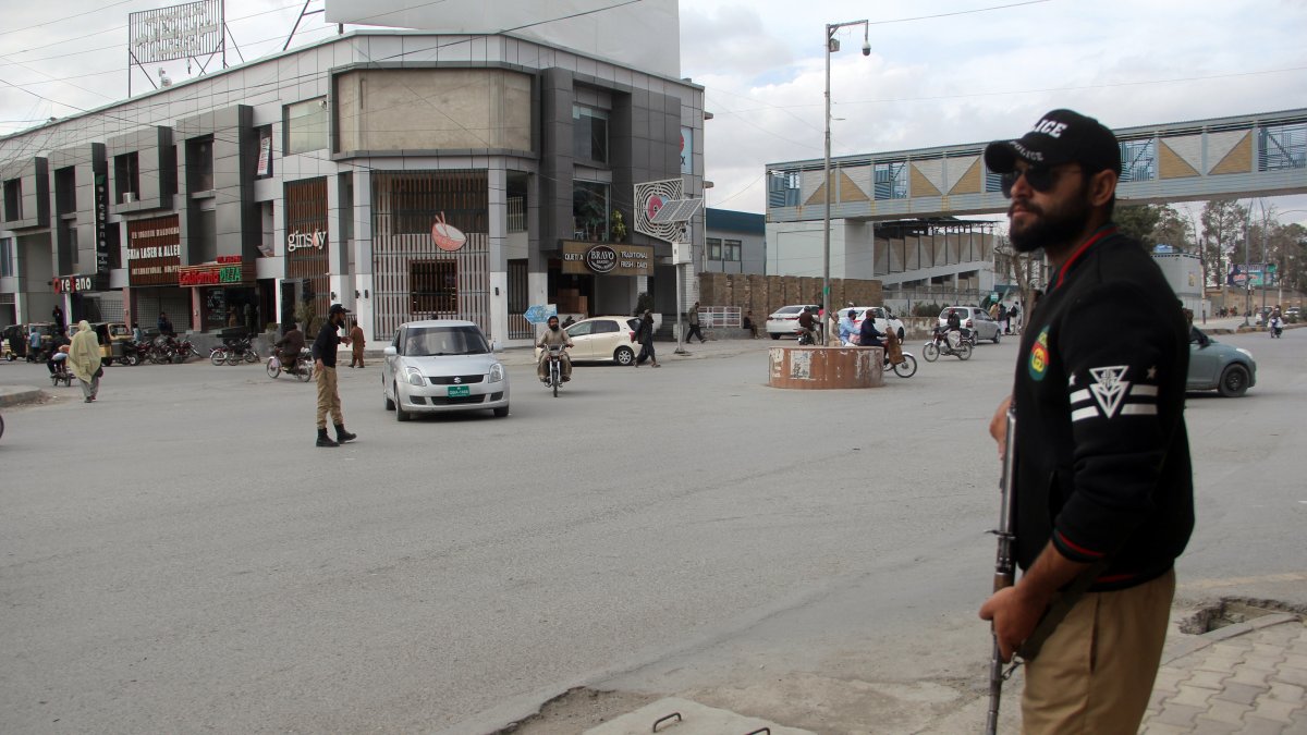 Pakistani security officials inspect vehicles at a checkpoint after security measures were heightened following a suspected militant attack on a passenger train in Sibi, in Quetta, the provincial capital of restive Balochistan province, Pakistan, March 11, 2025. (EPA Photo)