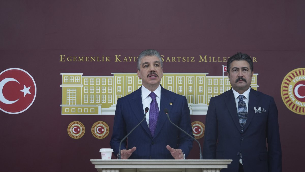 Cüneyt Yüksel, chairperson of the Parliamentary Justice Committee, speaks to the press in Parliament, Ankara, Türkiye, Jan. 7, 2025. (AA Photo)
