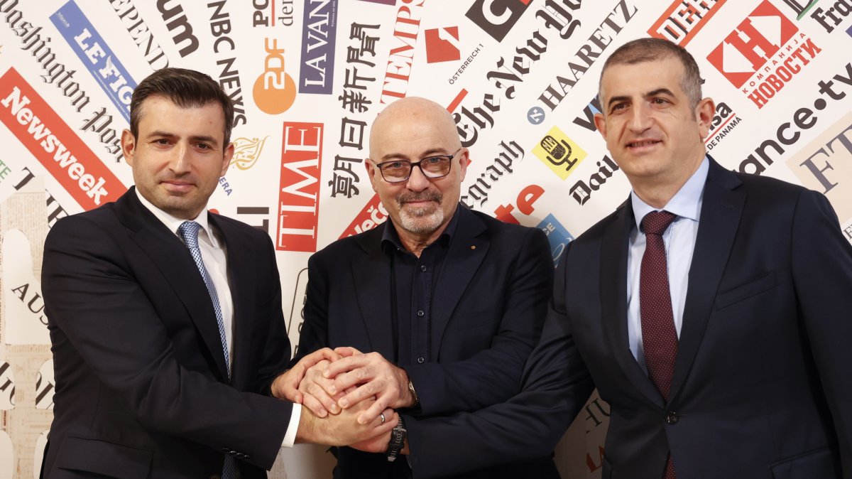 Baykar Chair Selçuk Bayraktar (L), Baykar General Manager Haluk Bayraktar (R) and Leonardo&#039;s CEO Roberto Cingolani held a joint press conference at the Rome Foreign Press Association after signing a partnership agreement in unmanned technologies, Rome, Italy, March 6, 2025. (AA Photo)