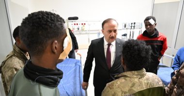 Isparta Governor Abdullah Erin visits the injured soldiers at Süleyman Demirel University Training and Research Hospital, Isparta, central Türkiye, March 18, 2025. (IHA Photo)
