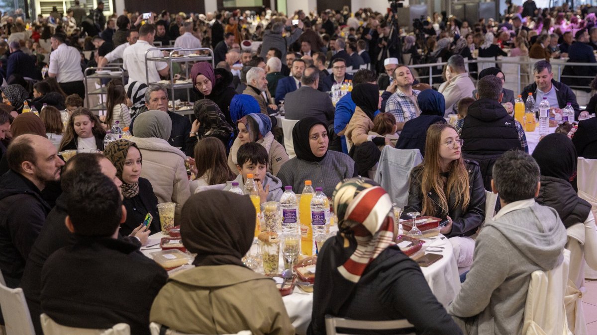 The Iskeçe Elected Mufti&#039;s Office hosts an iftar for the Muslim holy month of Ramadan in the Western Thracian region of Iskeçe (Xanthi), Greece, March 13, 2025. (AA Photo)