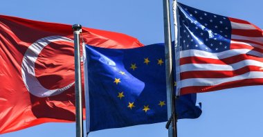 From left to right, the flags of Türkiye, the EU and the U.S. flutter in Istanbul's financial and business district Maslak, Türkiye, Aug. 15, 2018 (AFP Photo)