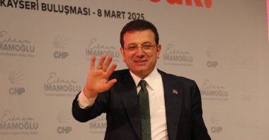 Istanbul Mayor Ekrem Imamoğlu gestures during an event, Kayseri, central Türkiye, March 9, 2025. (DHA Photo)