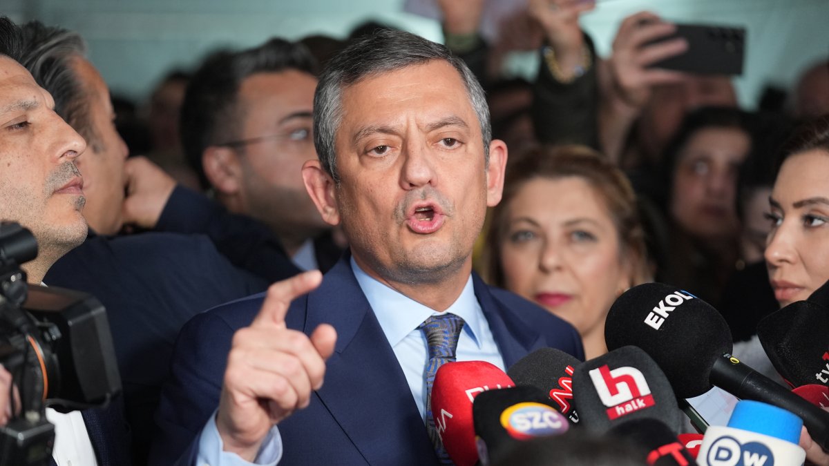 The Republican People's Party (CHP) Chair Özgür Özel talks to reporters after voting in his party's primary, Istanbul, Türkiye, March 23, 2025. (AA Photo)