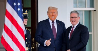 U.S. President Donald Trump meets British Prime Minister Keir Starmer at the White House in Washington, U.S., Feb. 27, 2025. (Reuters Photo)