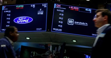Screens display the trading information for Ford and General Motors (GM) stock on the floor at the New York Stock Exchange (NYSE) in New York City, U.S., March 27, 2025. (Reuters Photo)