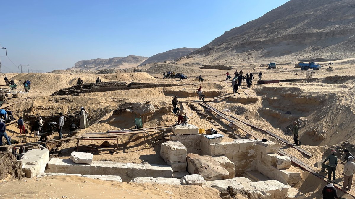 Ancient Egyptian pharaoh’s tomb discovered near Nile River