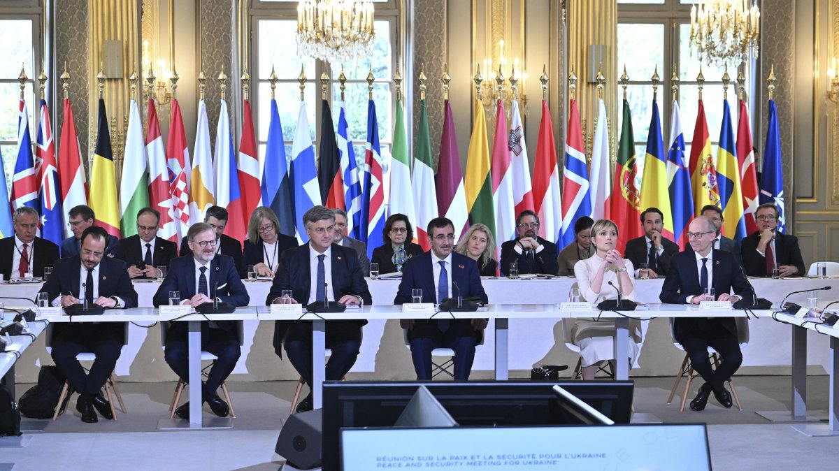 Vice President Cevdet Yılmaz attends a Ukraine-focused summit, Paris, France, March 27, 2025. (AA Photo)