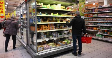 Customers shop at the Interspar store in Szolnok, east of the capital Budapest, Hungary, March 17, 2025. (AFP Photo)
