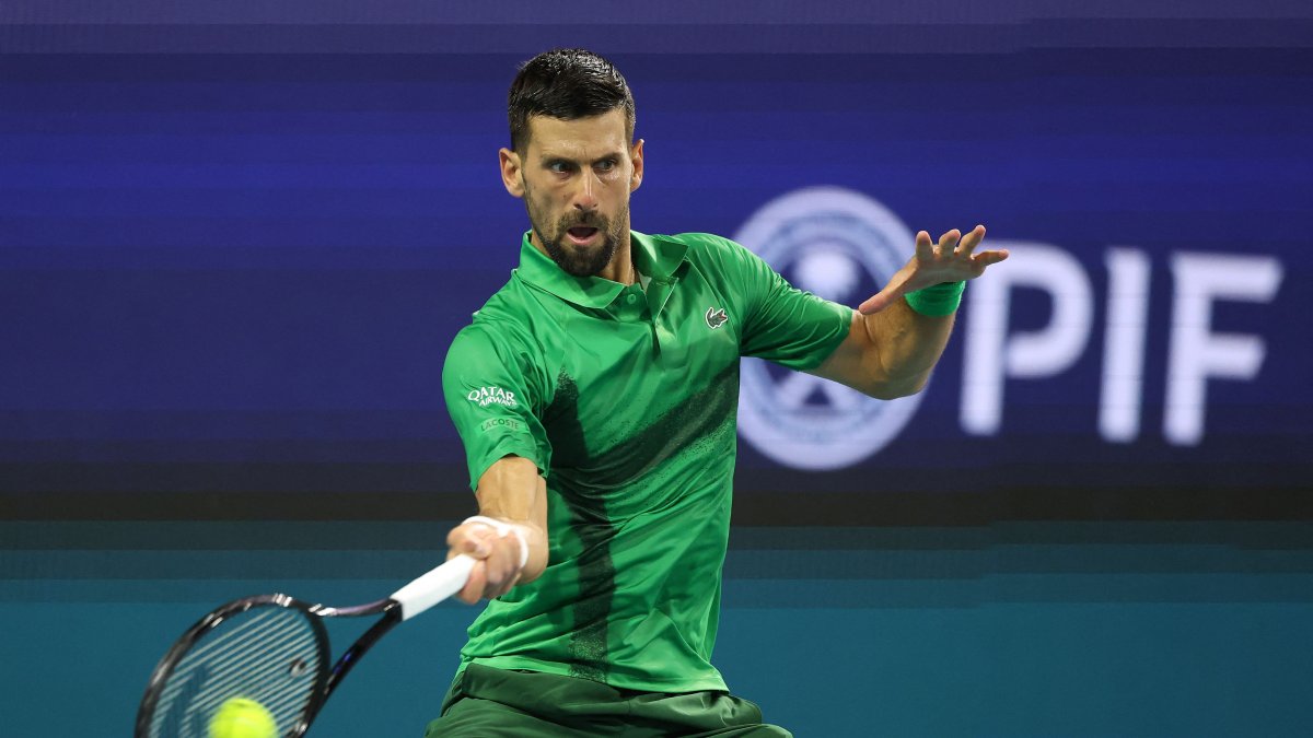 Serbia&#039;s Novak Djokovic returns a shot against Czechia&#039;s Jakub Mensik during the men&#039;s singles final on the final day of the Miami Open, Miami, Florida, U.S., March 30, 2025. (AFP Photo)