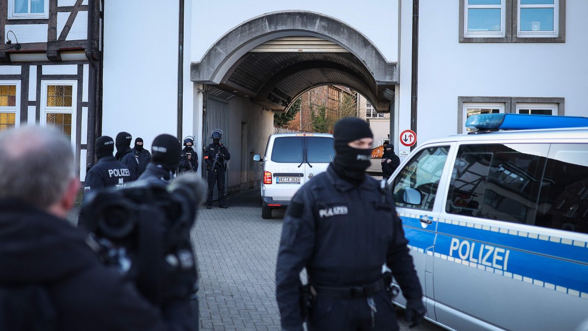 A police officer is seen at the compound of the court building in Celle, northern Germany, April 1, 2025. (AFP Photo)