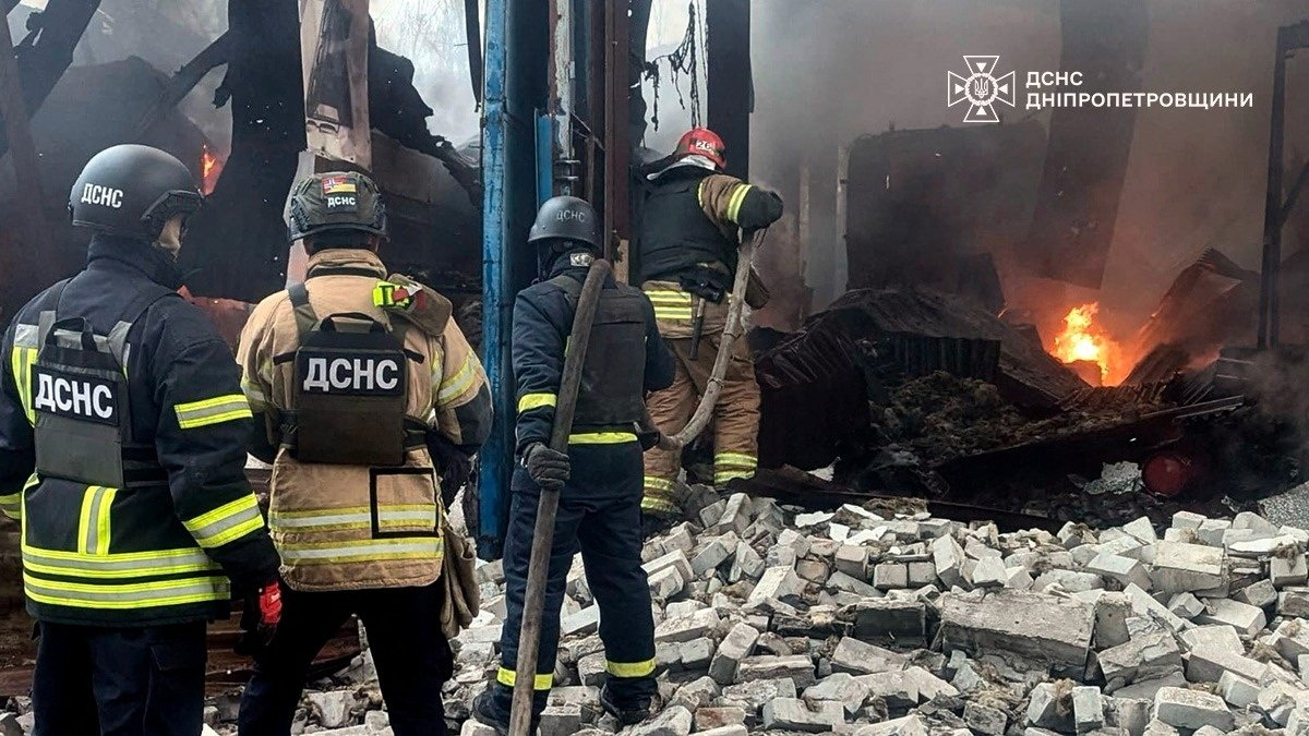 At least 12 killed, 50 injured in Russian strike in central Ukraine