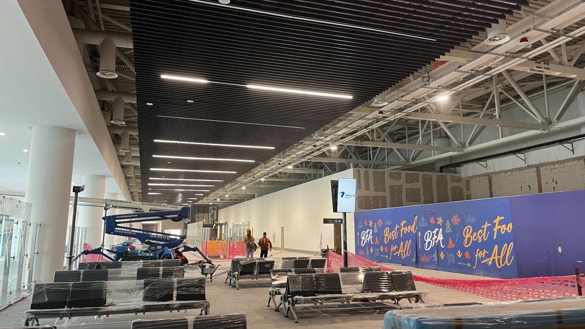 Waiting area at a terminal of Antalya Airport, Antalya, southern Türkiye, April 6, 2025. (IHA Photo)