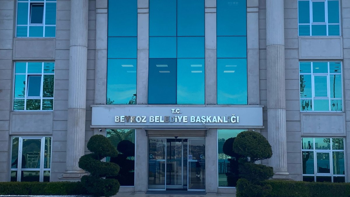 A view of the Beykoz Municipality building following the detention of Deputy Mayor Fidan Gül on tender rigging charges, Istanbul, Türkiye, April 15, 2025. (DHA Photo)