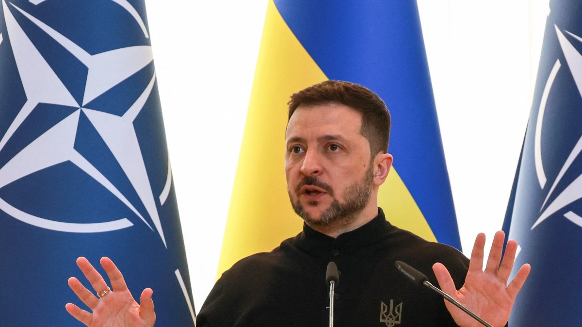 Ukraine&#039;s President Volodymyr Zelenskyy speaks during a joint press conference with NATO Secretary General Mark Rutte, amid Russia&#039;s attack on Ukraine, in Odesa, Ukraine April 15, 2025. (Reuters Photo)